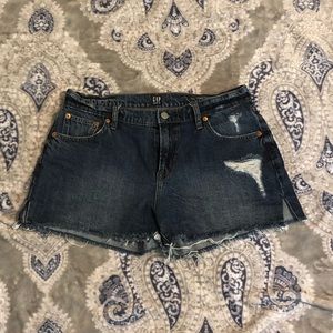 Gap 3in Sturdy Dark Wash Jean Shorts